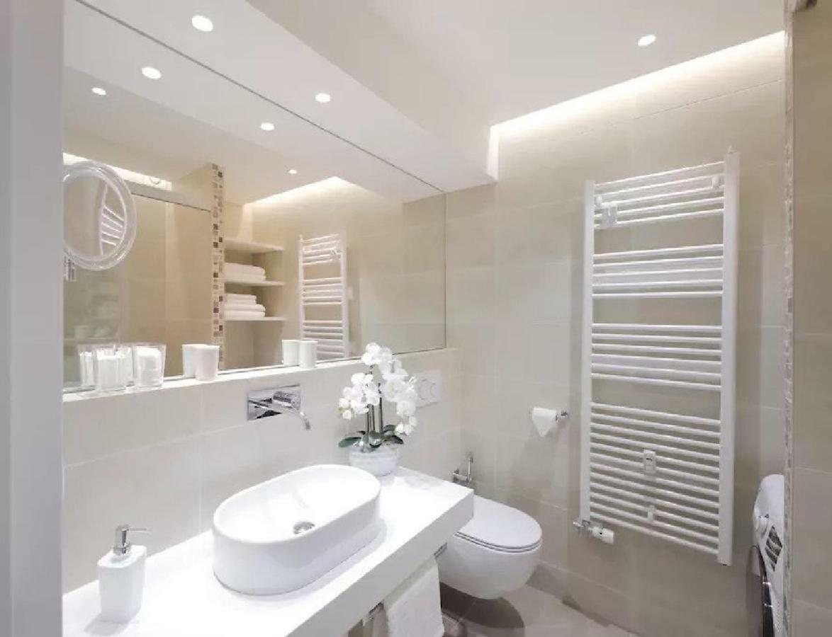 ★ Exclusive Central Apartment ★ Free Garage ★ Liubliana Exterior foto
