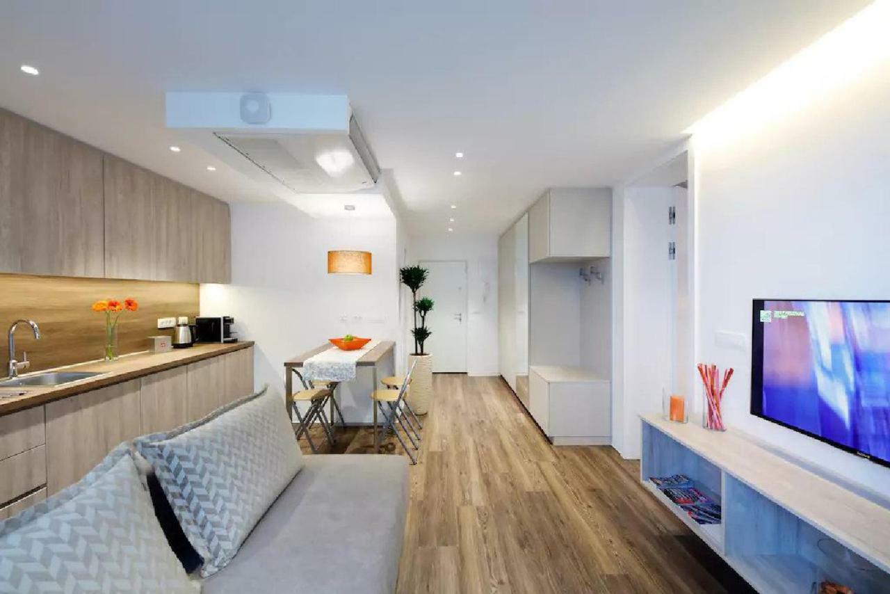 ★ Exclusive Central Apartment ★ Free Garage ★ Liubliana Exterior foto